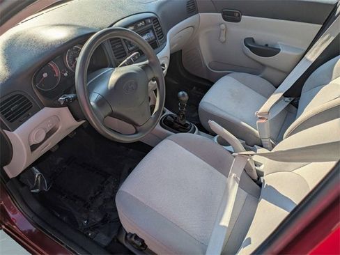 Used 2009 Hyundai Accent GLS image 8