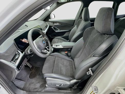 New 2026 BMW X1 xDrive28i w/ Technology Package AWD/4WD image 18