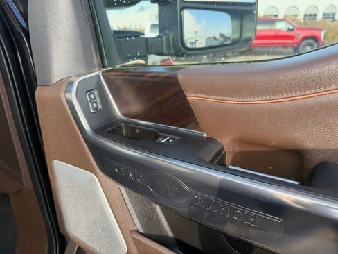 Used 2024 Ford F250 King Ranch w/ Chrome Package image 19