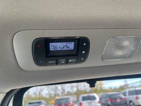 Used 2014 Honda Odyssey EX-L image 25