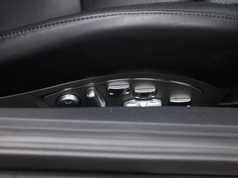 Used 2019 Porsche 718 Boxster GTS RWD image 76