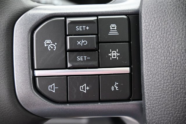 New 2026 Ford F350 Lariat w/ Tremor Off-Road Package AWD/4WD image 23