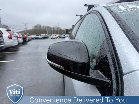 Used 2018 Volvo V60 T5 Cross Country AWD/4WD image 10