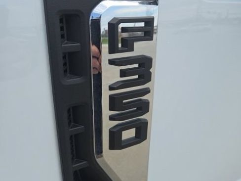 Used 2025 Ford F350 XL w/ XL Chrome Package RWD image 48