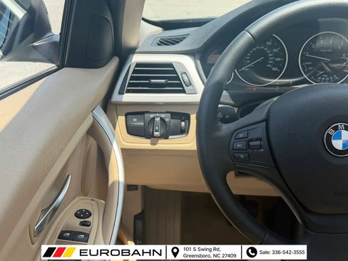 Used 2015 BMW 320i xDrive Sedan AWD/4WD image 13