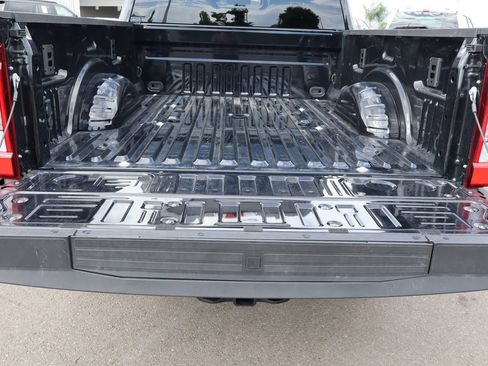Used 2025 Ford F350 Platinum AWD/4WD image 39