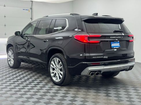 Used 2024 GMC Acadia Denali w/ Super Cruise Package FWD image 15