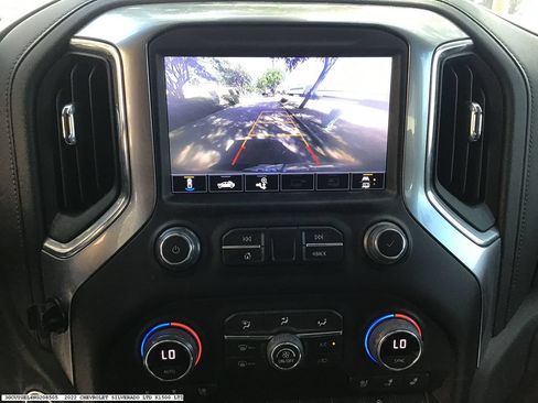 Used 2022 Chevrolet Silverado 1500 LTZ w/ LTZ Premium Texas Edition AWD/4WD image 9