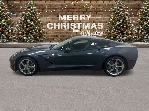 Used 2014 Chevrolet Corvette Stingray Coupe w/ 2LT Preferred Equipment Group image 2