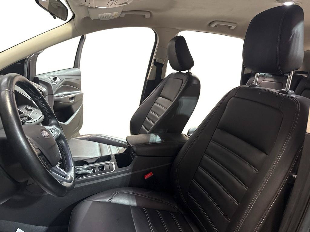 Used 2019 Ford Escape SEL FWD image 16