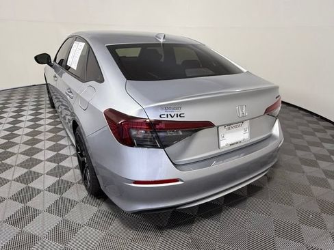 Used 2026 Honda Civic Sport image 4
