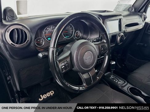 Used 2012 Jeep Wrangler Sport w/ Connectivity Group AWD/4WD image 9