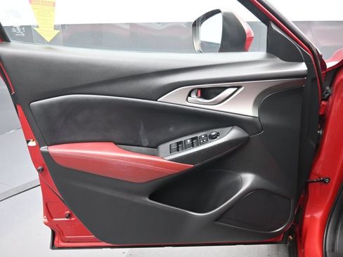 Used 2018 MAZDA CX-3 Touring FWD image 9