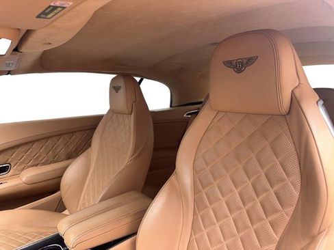 Used 2016 Bentley Continental GT image 12