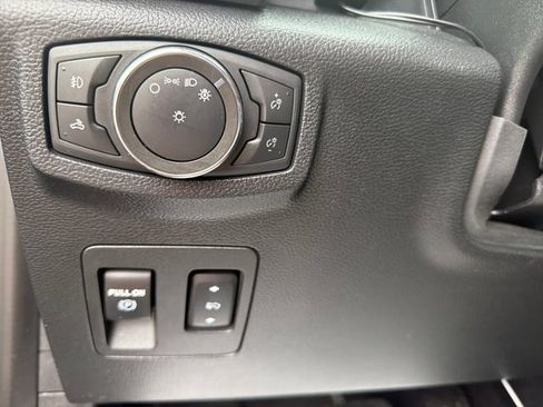 Used 2020 Ford F150 XLT w/ Equipment Group 302A Luxury AWD/4WD image 18