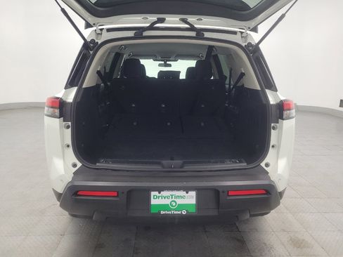 Used 2022 Nissan Pathfinder S FWD image 29