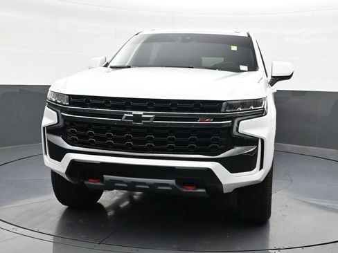 Used 2021 Chevrolet Suburban Z71 w/ Rear Media and Nav Package AWD/4WD image 9