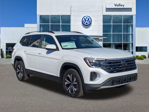 New 2026 Volkswagen Atlas SE image 1