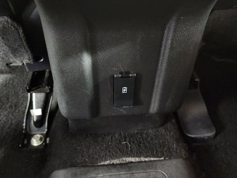 Used 2022 Mitsubishi Outlander SEL image 22