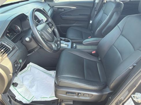 Used 2021 Honda Pilot Special Edition image 9