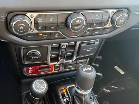 New 2026 Jeep Wrangler Unlimited Rubicon 392 image 22