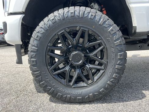 New 2026 Ford F250 Platinum AWD/4WD image 12