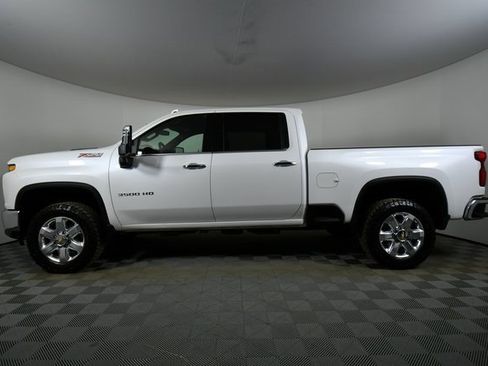 Used 2021 Chevrolet Silverado 3500 LTZ w/ LTZ Plus Package image 16