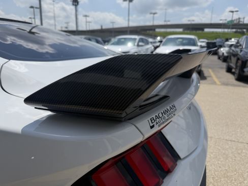 Used 2025 Ford Mustang GT RWD image 8