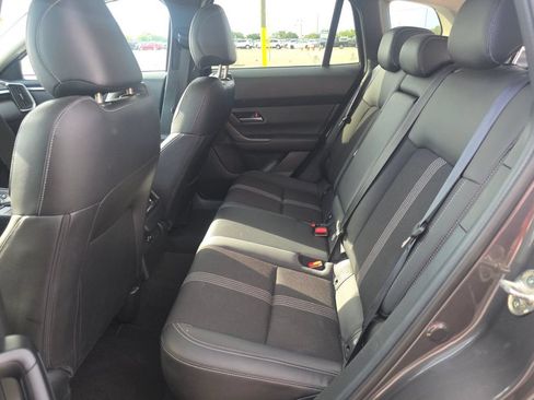 Used 2025 MAZDA CX-50 AWD 2.5 S w/ Preferred Package image 7