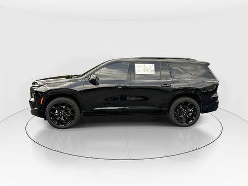 Used 2025 Chevrolet Traverse RS FWD image 5
