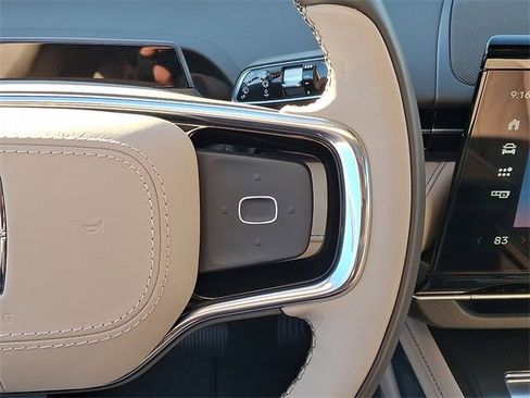 Used 2025 Lincoln Nautilus Premier w/ Equipment Group 102A image 23