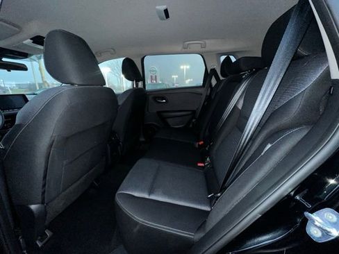 Certified 2021 Nissan Rogue SV image 27