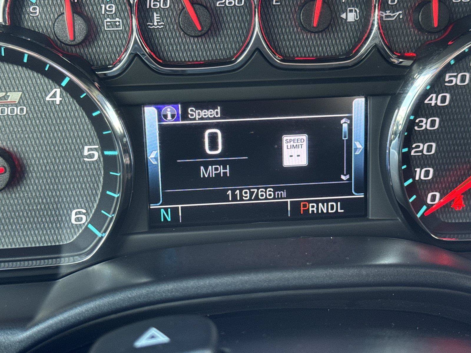 Used 2018 Chevrolet Silverado 1500 LTZ Z71 w/ LTZ Plus Package AWD/4WD image 37