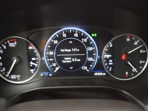 Used 2021 Buick Enclave Avenir w/ Avenir Technology Package image 17