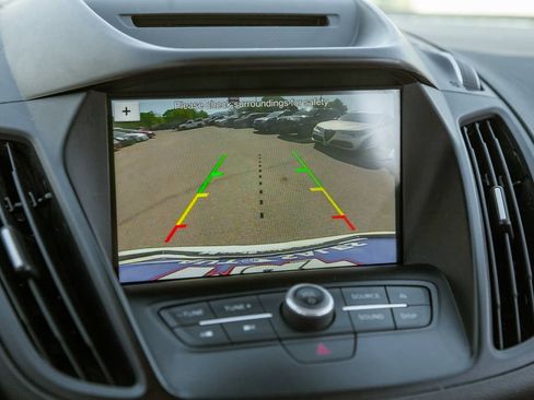 Used 2018 Ford Escape SE w/ SE Sync 3 Package FWD image 18