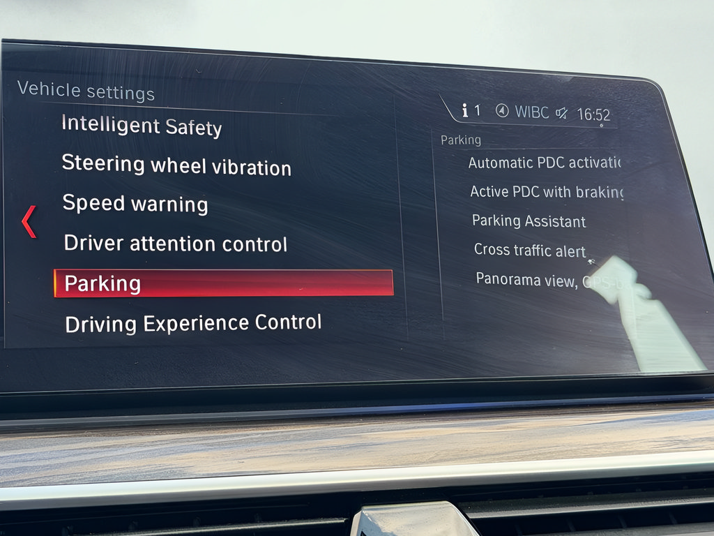 Used 2017 BMW 540i RWD image 48