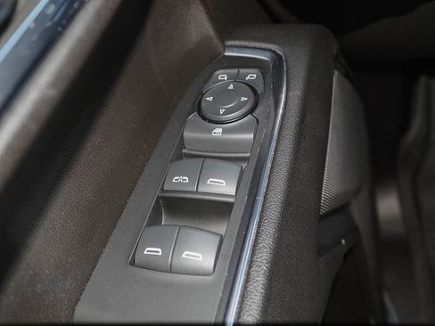 Certified 2023 Chevrolet Silverado 1500 LT AWD/4WD image 24