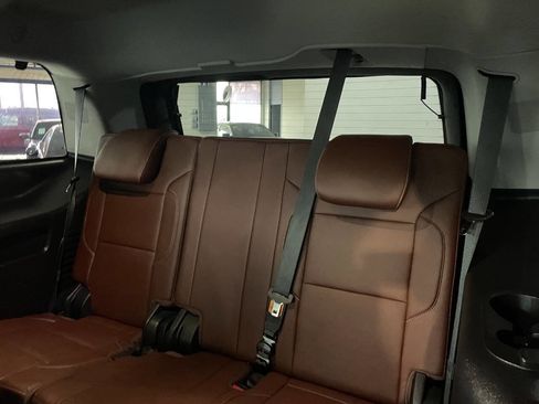 Used 2019 Chevrolet Tahoe Premier w/ Premier Plus Edition image 22