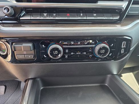 New 2026 Chevrolet Silverado 3500 LT w/ Convenience Package AWD/4WD image 28
