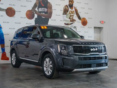 Used 2022 Kia Telluride LX AWD/4WD image 19