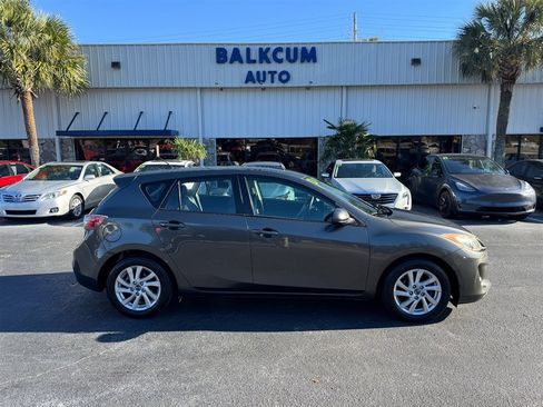 Used 2013 MAZDA MAZDA3 i Grand Touring image 1
