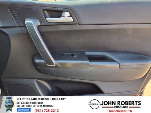 Used 2017 Kia Sportage LX w/ LX Popular Package image 18