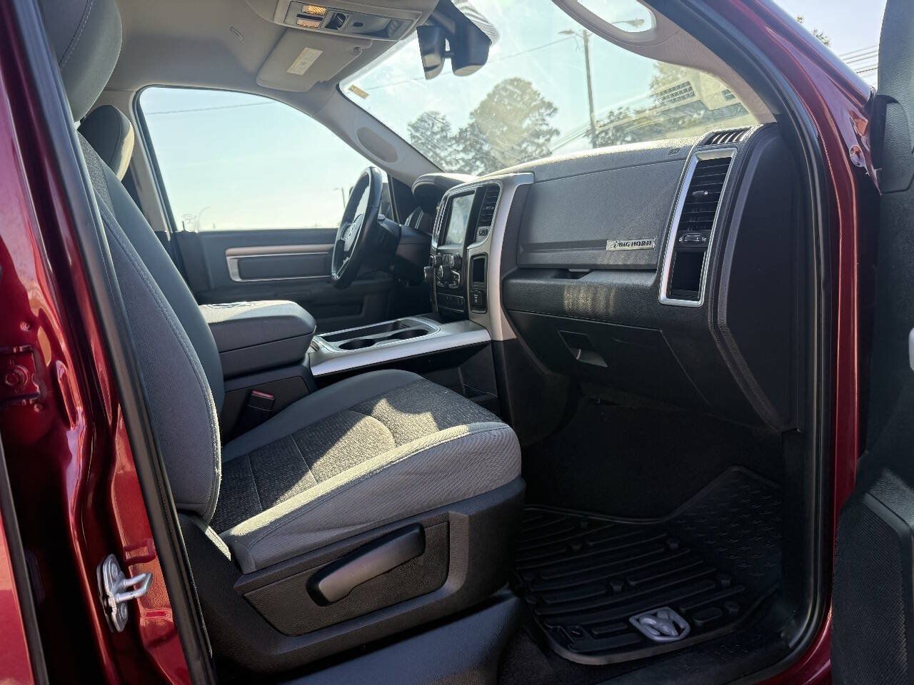 Used 2018 RAM 1500 Big Horn AWD/4WD image 29