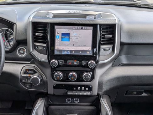 New 2026 RAM 1500 Express AWD/4WD image 16
