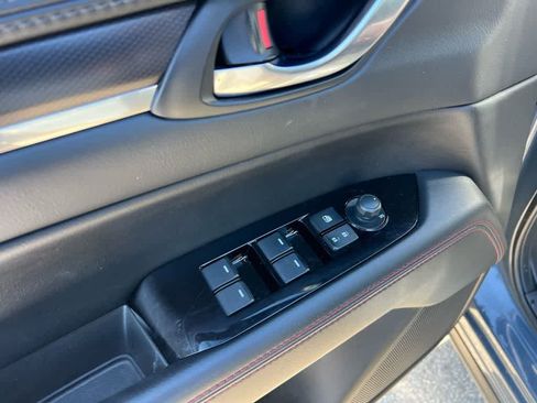 Used 2023 MAZDA CX-5 Carbon Edition image 13