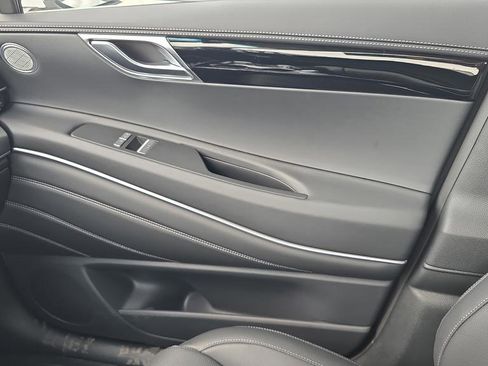 New 2026 Genesis GV80 2.5T image 7