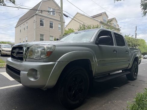 Used 2007 Toyota Tacoma 4x4 Double Cab image 2