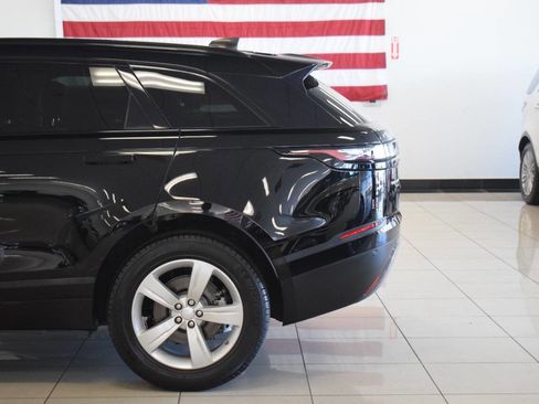 Used 2018 Land Rover Range Rover Velar S AWD/4WD image 14