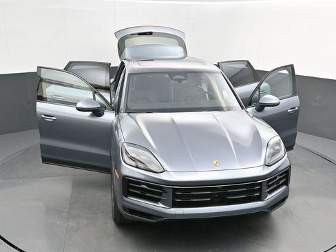 New 2026 Porsche Cayenne AWD/4WD image 48