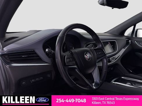 Used 2024 Buick Enclave Premium image 10